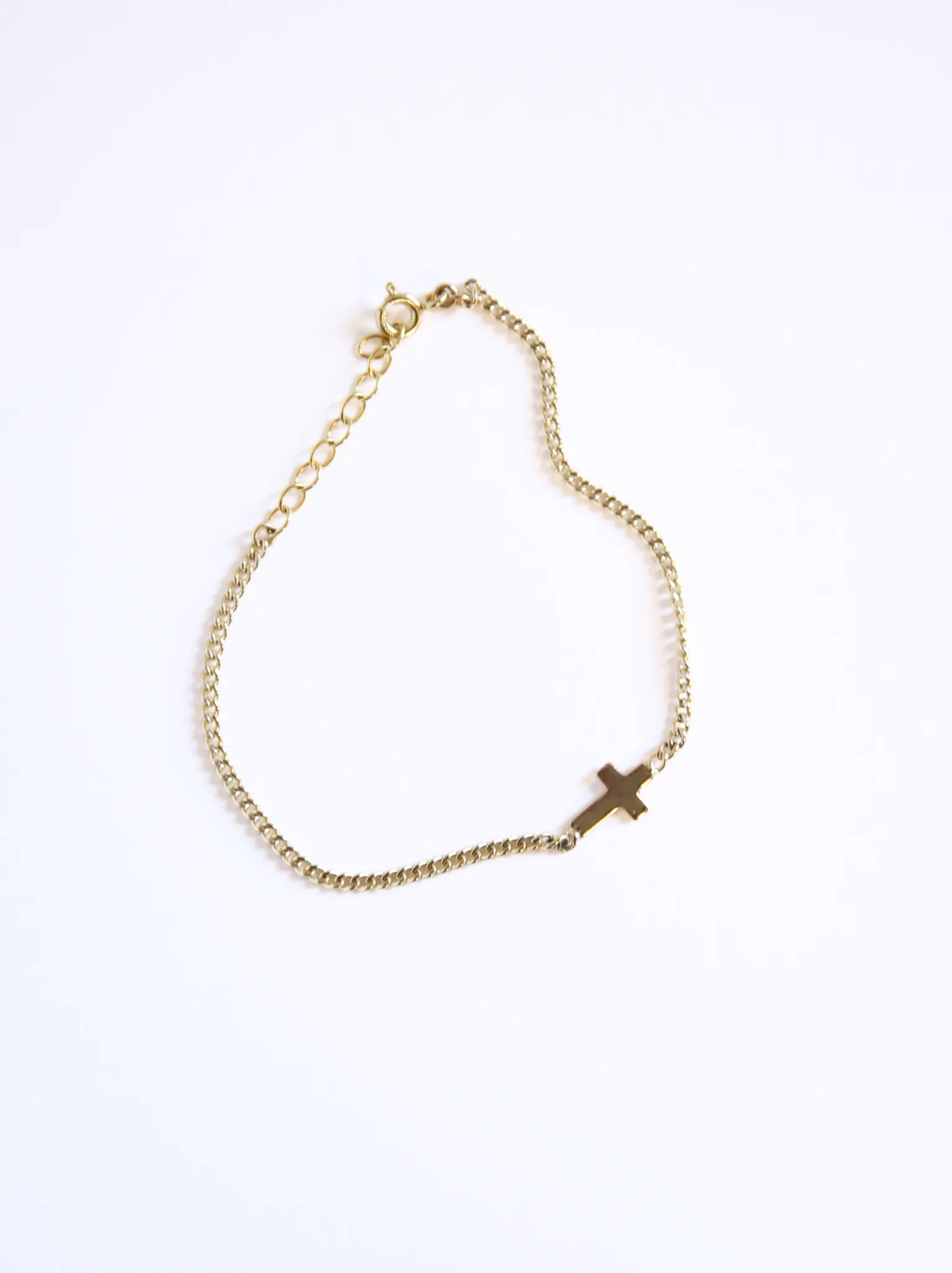 Cross Pendant Curb Chain Bracelet