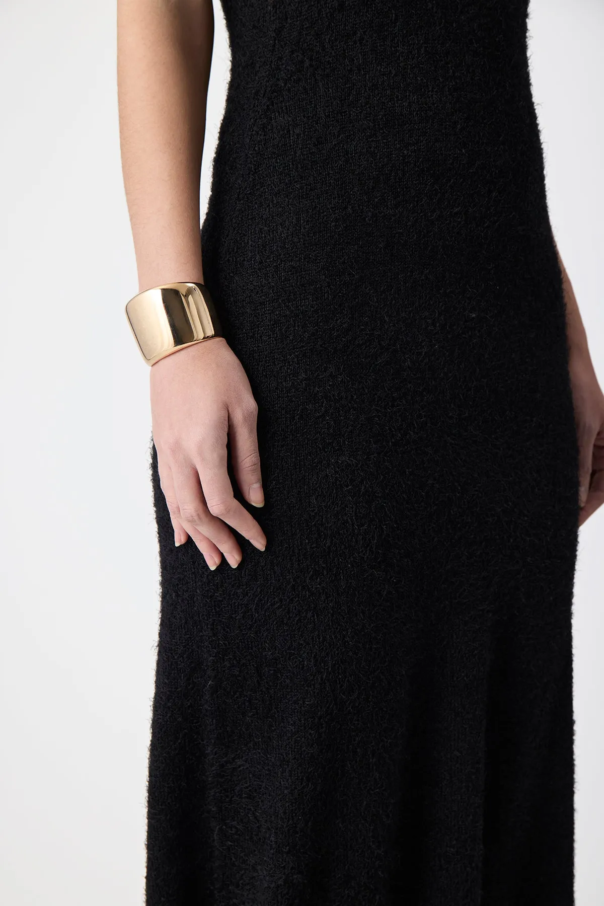 Cuff Bracelet in 18K Yellow Gold