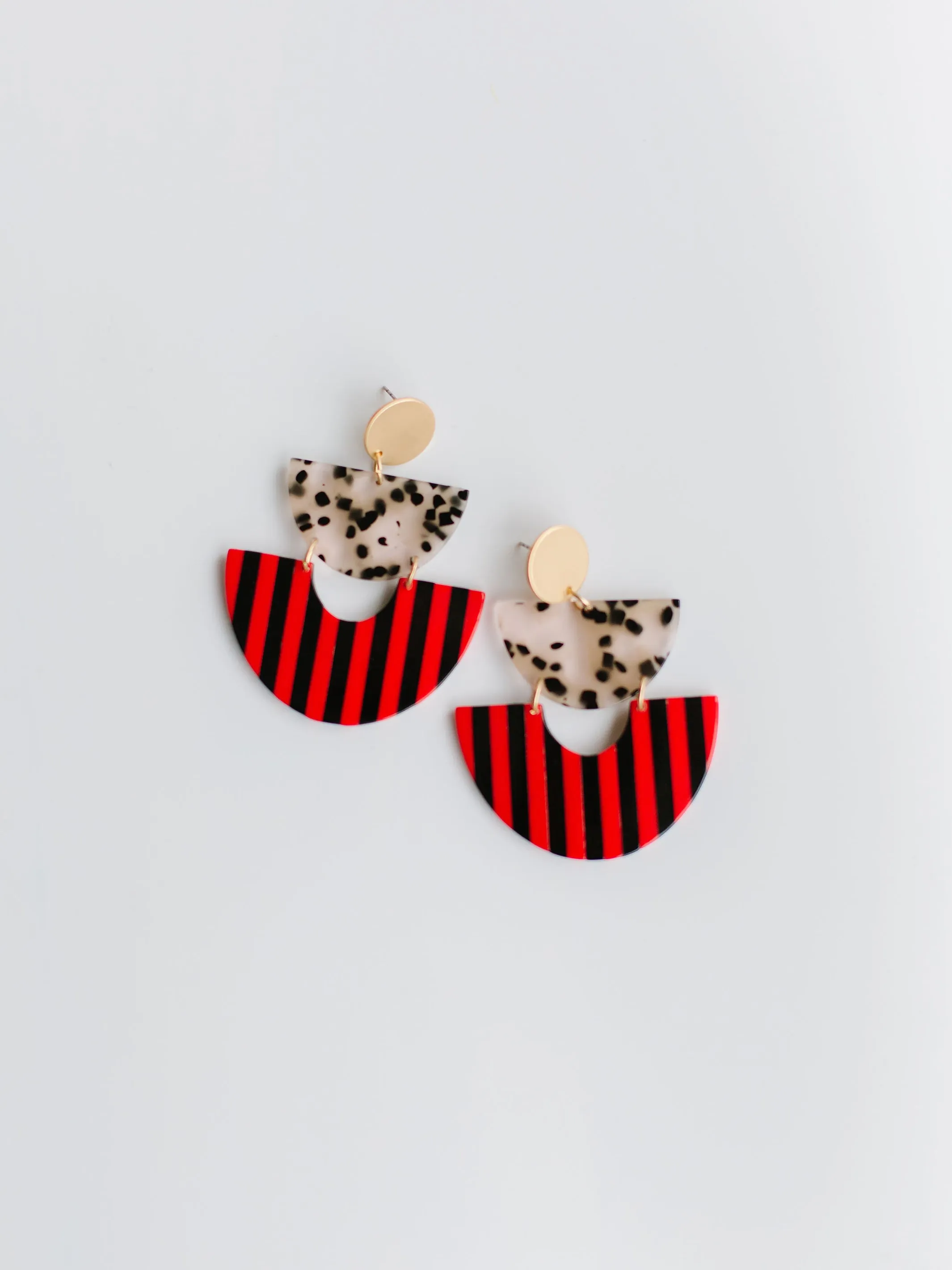 Emorie Earrings | Red   Black