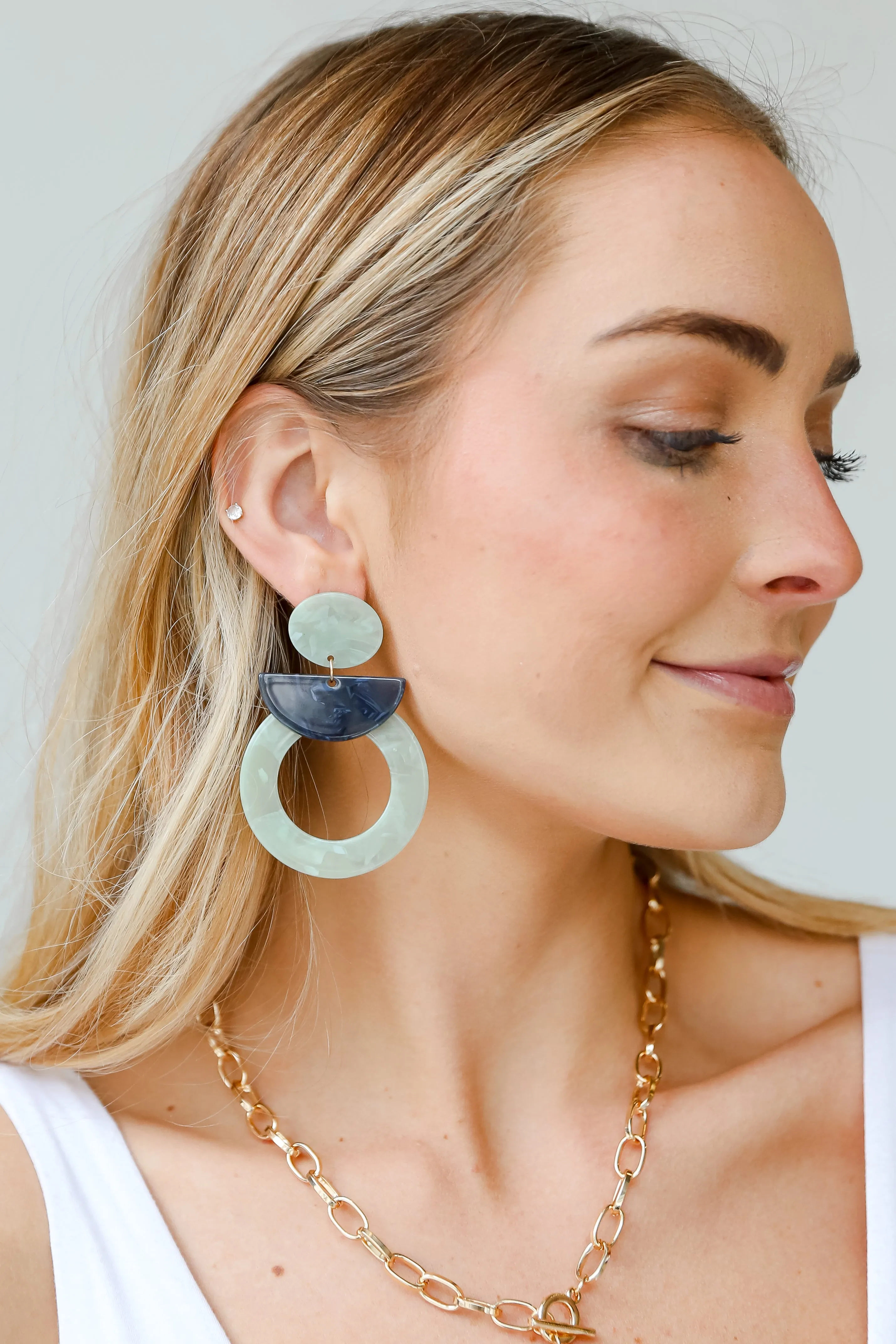 FINAL SALE - Jamie Mint Acrylic Drop Earrings