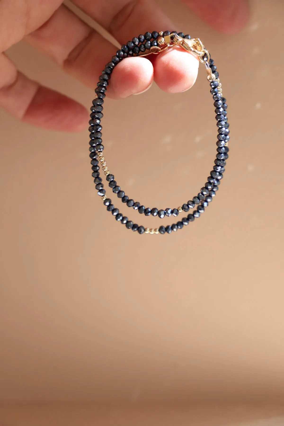 HEMATITE PETITE CRYSTAL DOUBLE WRAP BRACELET