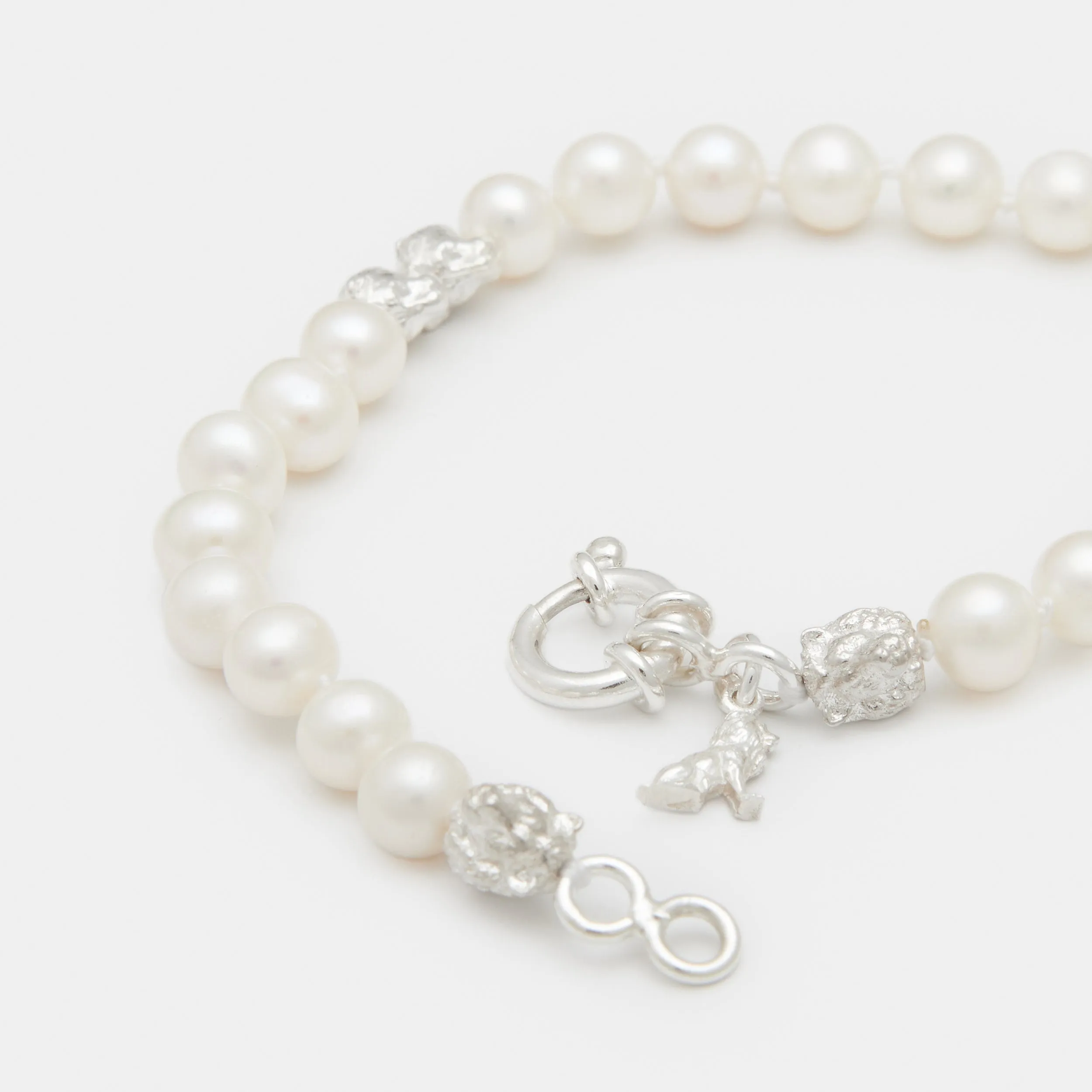 Louis III Pearl Bracelet in Silver