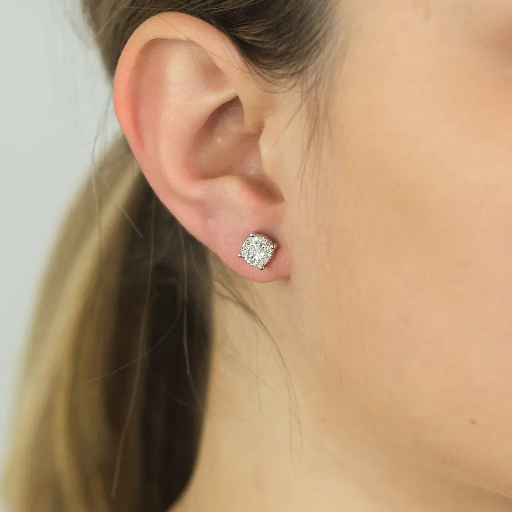 "2 Carat Look" Diamond Stud Earrings 0.20 Carat with Brilliant Cut Diamonds